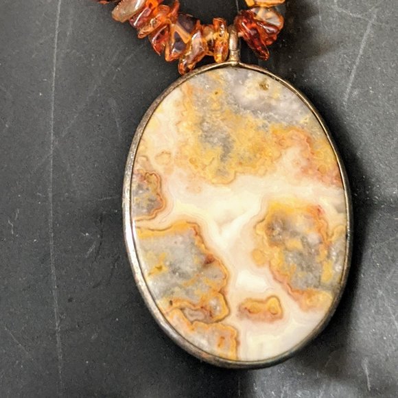 Vintage Amber Stone Pendant Necklace Hippie Spiritual Boho Chic Fashion Jewelry - Picture 14 of 16